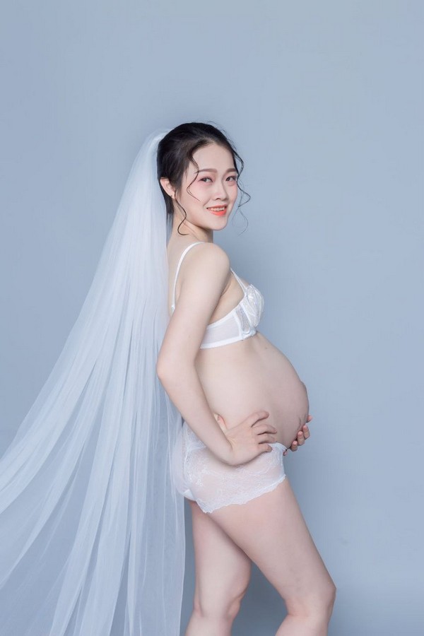 情趣婚纱孕拍哺乳私密照+婚礼闹洞房[241P 20V 655M ]-神域次元